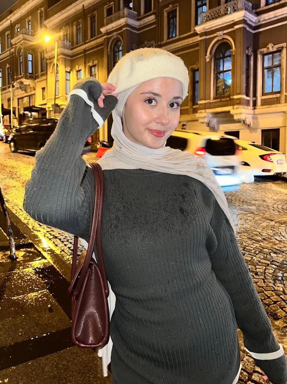 Hocalar Yenilikçi Bayan Escort Bayan Zehra